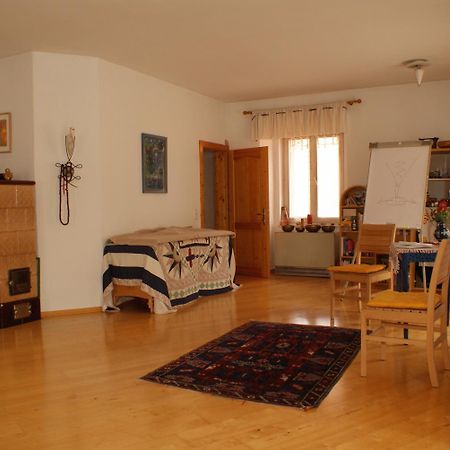 Fruehstueckspension "Schlosswirt" Ossiach Exterior foto