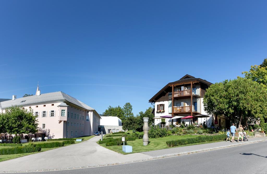 Fruehstueckspension "Schlosswirt" Ossiach Exterior foto