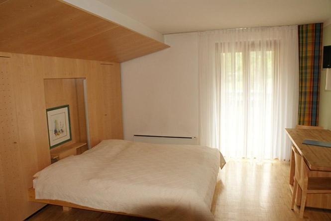 Fruehstueckspension "Schlosswirt" Ossiach Zimmer foto