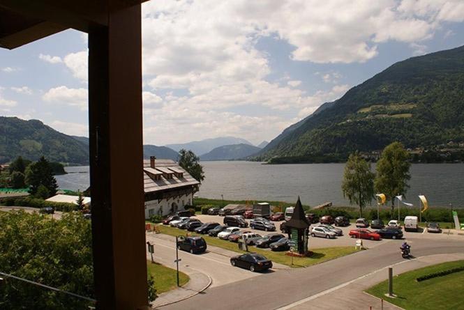 Fruehstueckspension "Schlosswirt" Ossiach Zimmer foto
